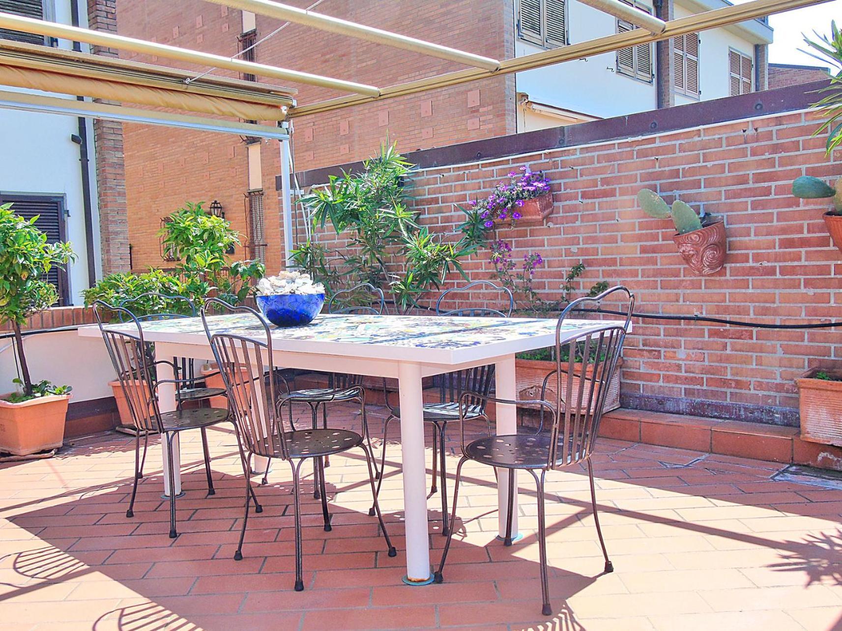 Ferienwohnung Piana Degli Ulivi A Lerici Exterior foto